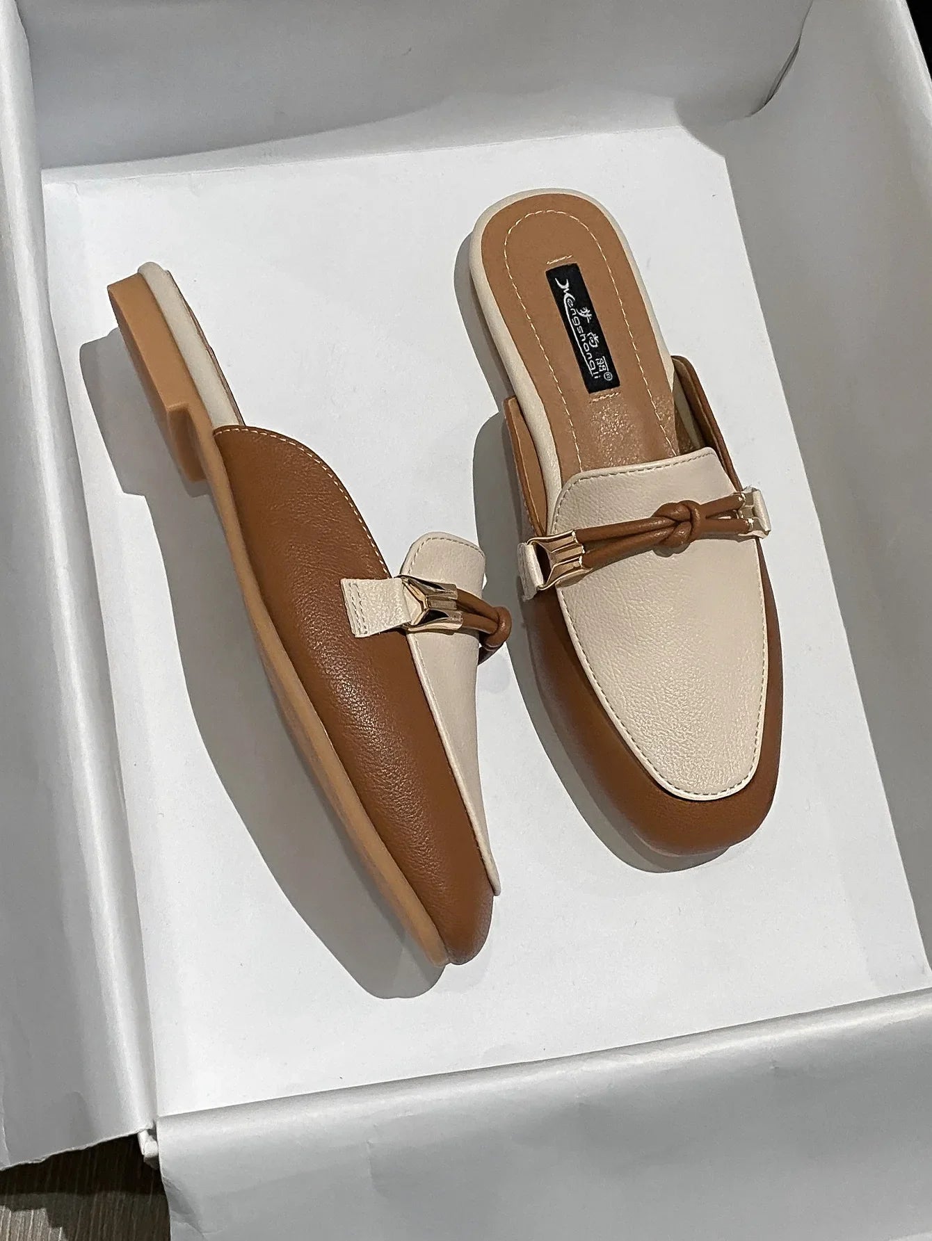 Closed-Toe Mule