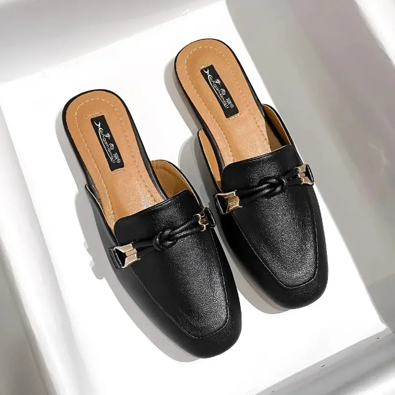 Closed-Toe Mule